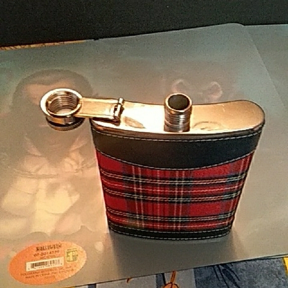 Scottish Hip Flask Stainless Steel - Picture 5 of 5